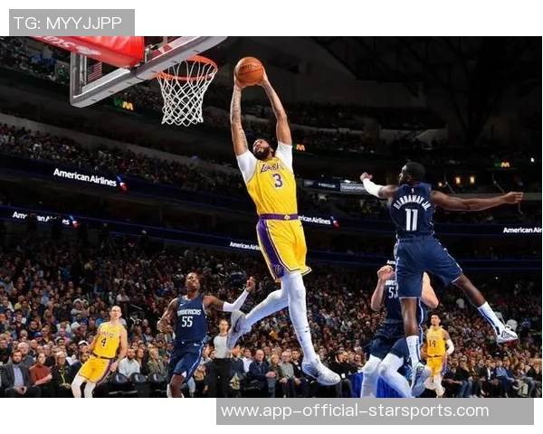 安东尼戴维斯表现出色14投8中砍下25分助球队获胜并贡献多项数据 安东尼戴维斯表现出色14投8中砍下25分助球队获胜并贡献多项数据