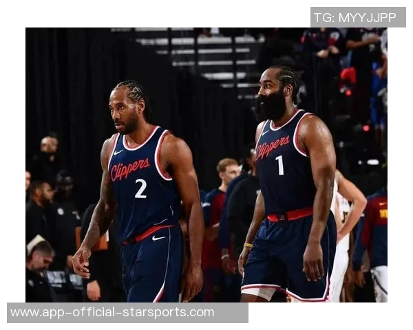 小卡坚信现有阵容是球队自2021年西决以来最强大最全面的阵容 小卡坚信现有阵容是球队自2021年西决以来最强大最全面的阵容