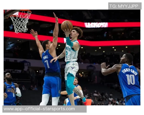 克莱新赛季首战表现平平13投仅4中三分球命中率低迷仅得10分 克莱新赛季首战表现平平13投仅4中三分球命中率低迷仅得10分