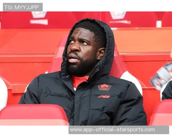 今日趣图：布鲁诺踢中卫真能行吗他的能力让人怀疑