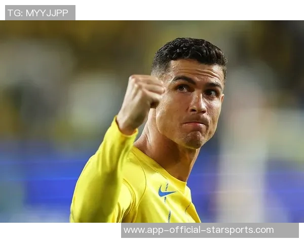 C罗社交媒体庆祝击败爱尔兰再下一城鼓励队友继续努力奋战