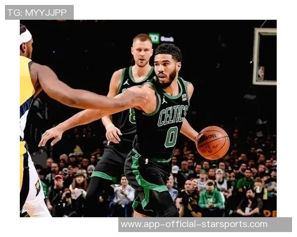 豪泽坚定支持普理查德期待他重拾状态并提升投篮表现 豪泽坚定支持普理查德期待他重拾状态并提升投篮表现